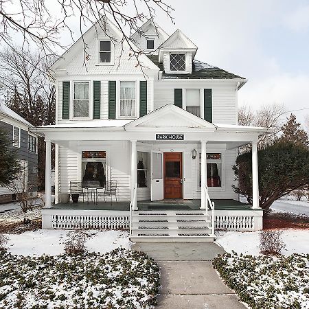 Park House Bed & Breakfast Johnson City Экстерьер фото