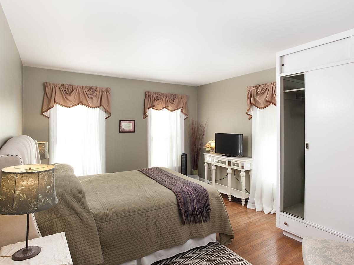 Park House Bed & Breakfast Johnson City Экстерьер фото