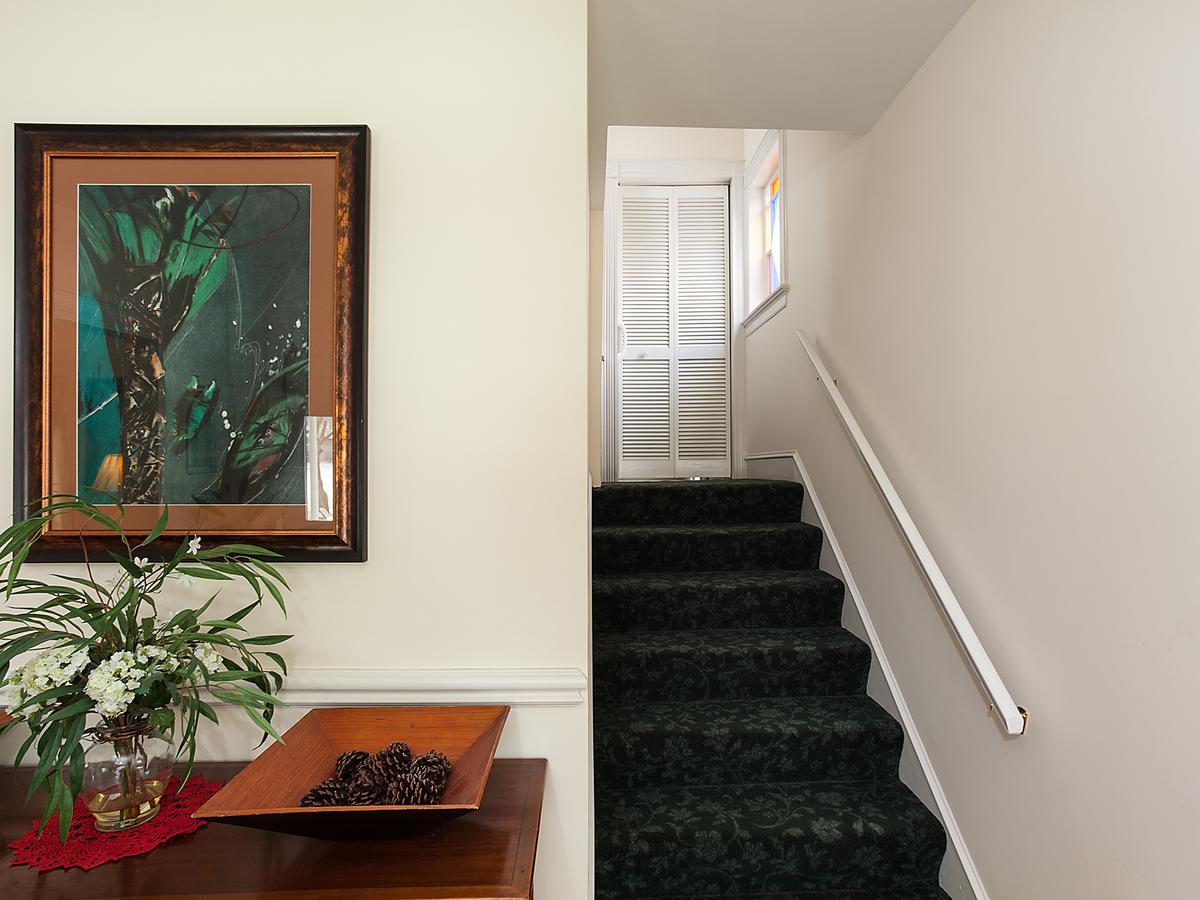 Park House Bed & Breakfast Johnson City Экстерьер фото